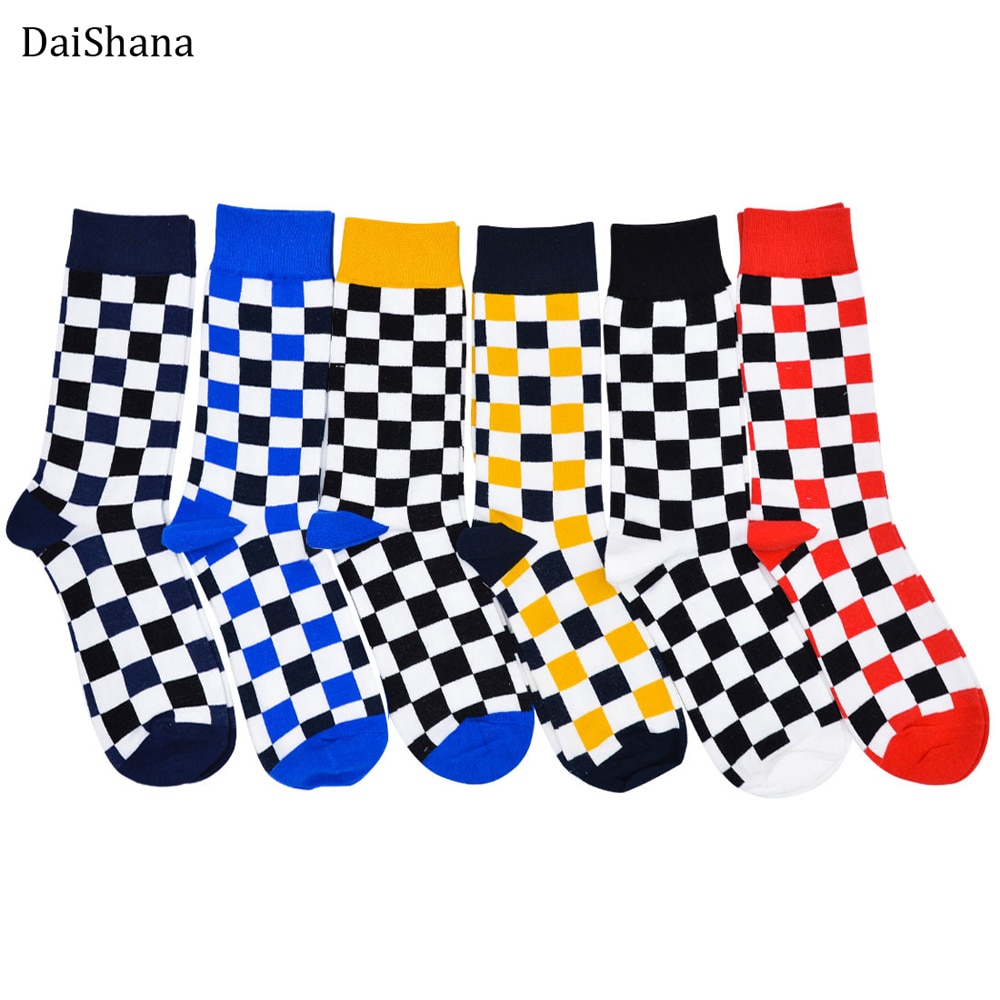 Harajuku-Street-Fashion-Trendly-Women-Socks-Black-and-White-Squares-Pattern-Socks-Men-Novelty-Skateboard-Funny-1