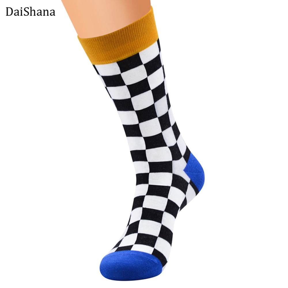 Harajuku-Street-Fashion-Trendly-Women-Socks-Black-and-White-Squares-Pattern-Socks-Men-Novelty-Skateboard-Funny-4
