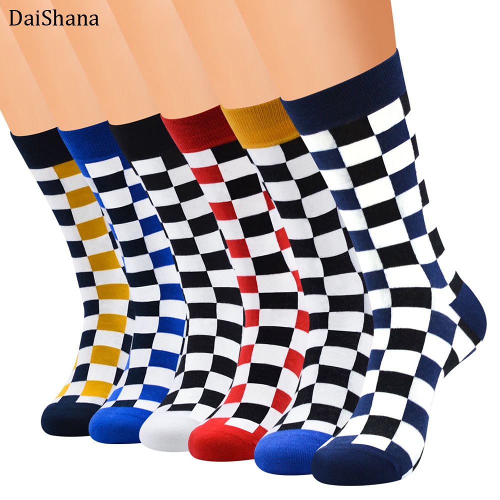 Harajuku-Street-Fashion-Trendly-Women-Socks-Black-and-White-Squares-Pattern-Socks-Men-Novelty-Skateboard-Funny
